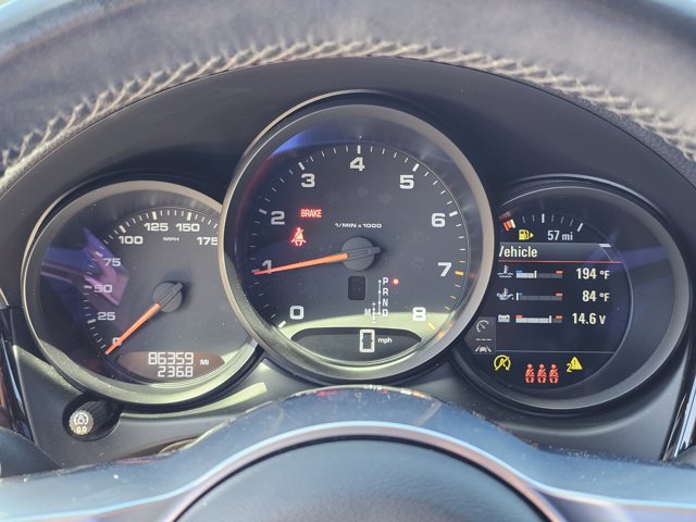 Used 2021 Porsche Macan AWD/4WD image 50