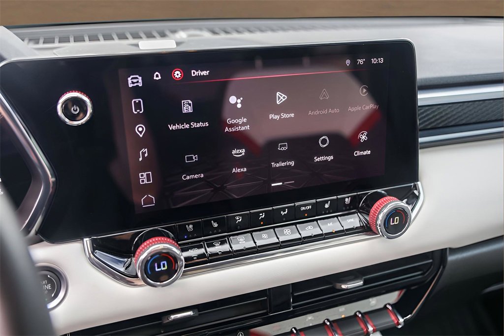 Used 2024 GMC Canyon AT4X image 17