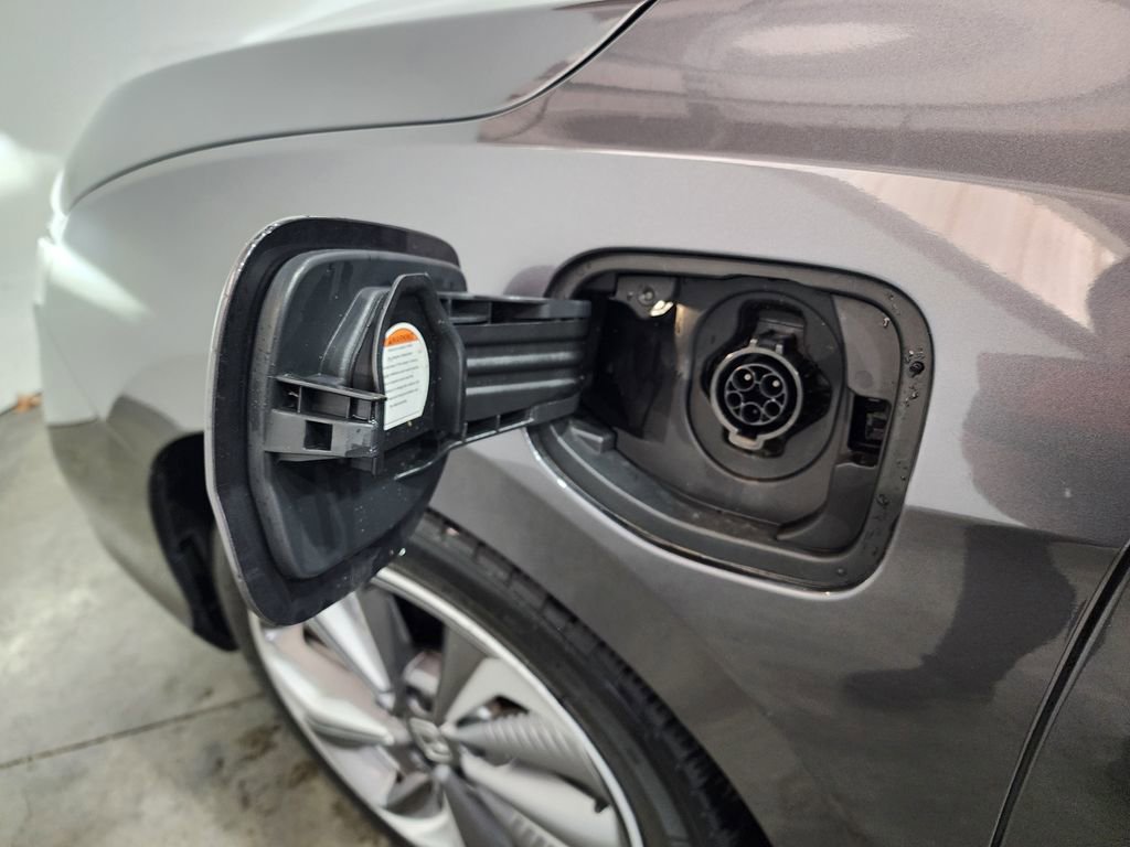 Used 2020 Honda Clarity Plug-In Hybrid image 14
