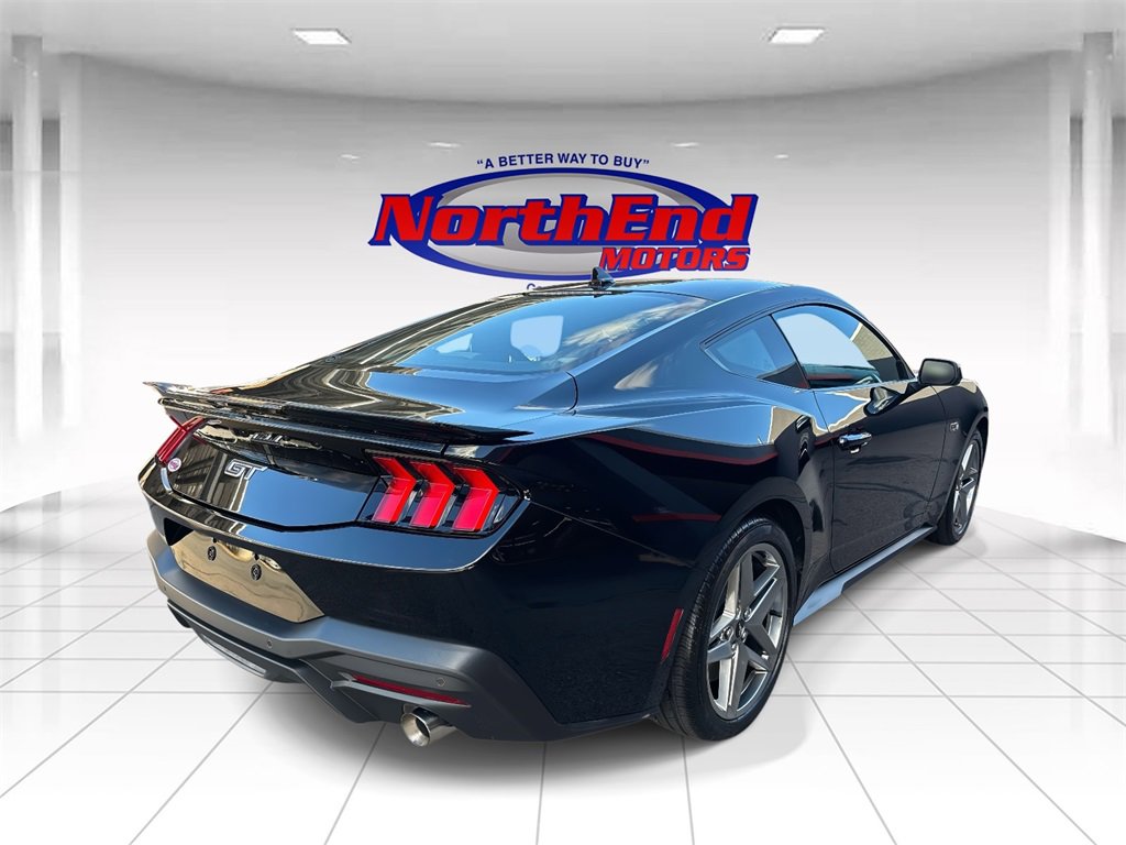 Used 2024 Ford Mustang GT image 3
