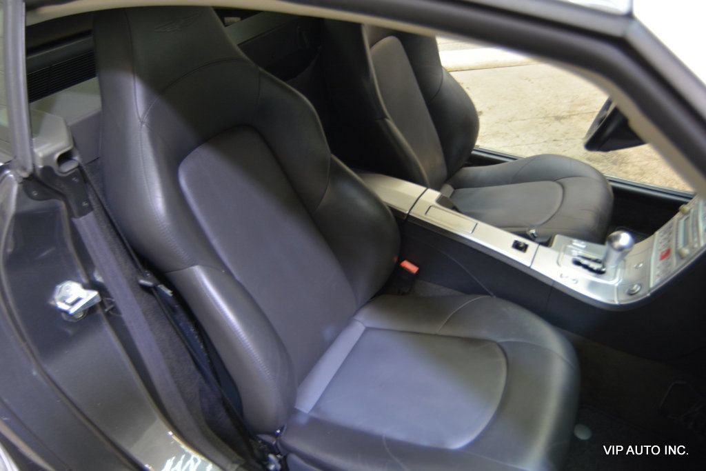 Used 2005 Chrysler Crossfire Limited RWD image 15