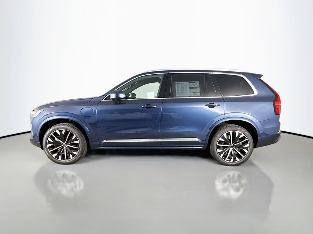 New 2026 Volvo XC90 T8 Plus w/ Protection Package Premier AWD/4WD image 4