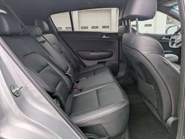Used 2022 Kia Sportage Nightfall Edition image 21