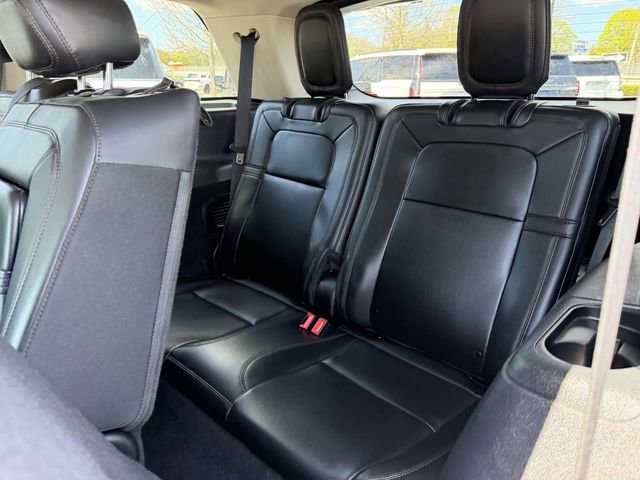 Certified 2022 Lincoln Aviator Reserve w/ Equipment Group 201A AWD/4WD image 13