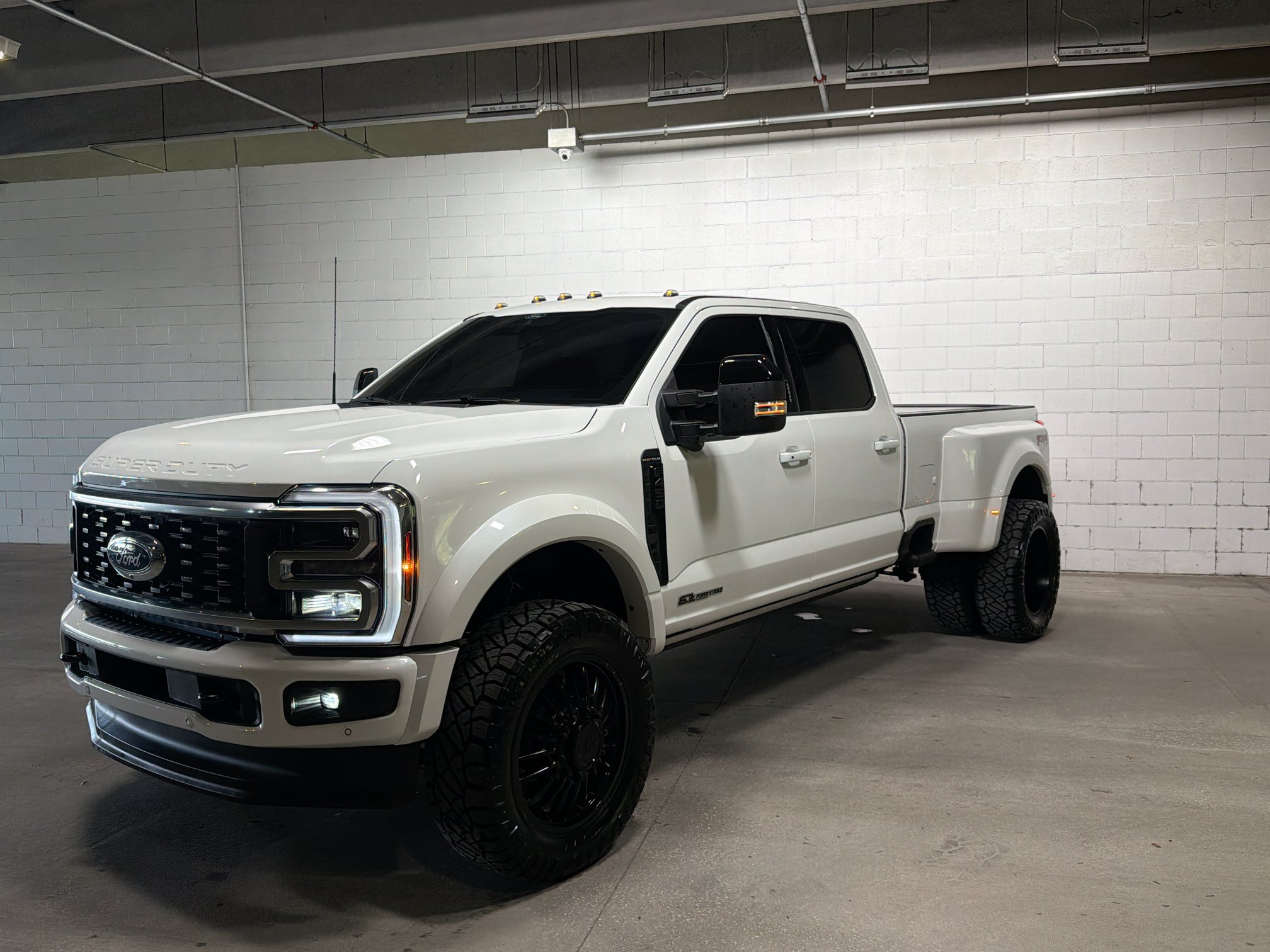 Used 2026 Ford F450 Platinum w/ FX4 Off-Road Package
