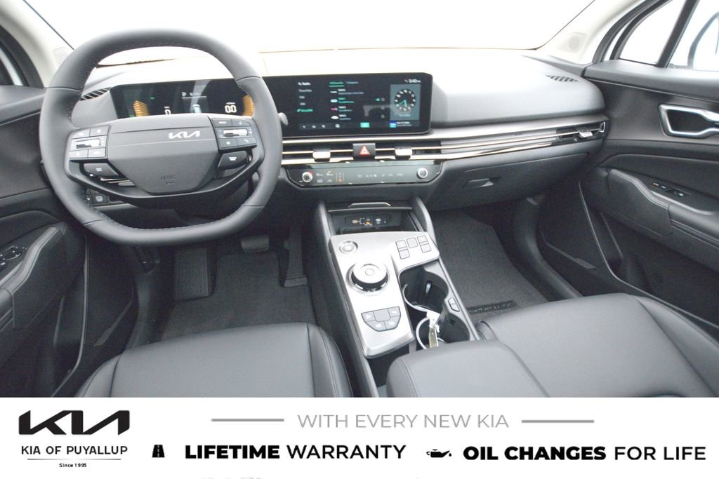 New 2026 Kia Sportage EX image 17