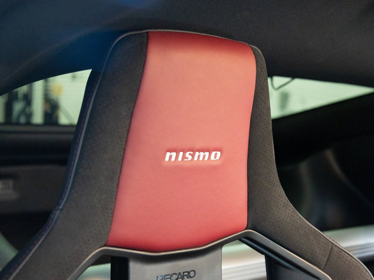 Used 2024 Nissan Z NISMO w/ Floor Mat Package image 27