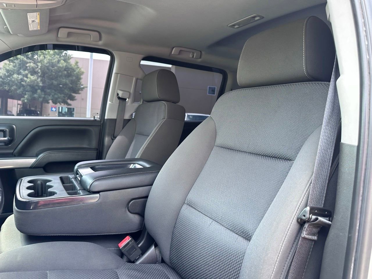 Used 2018 Chevrolet Silverado 1500 LT w/ Texas Edition AWD/4WD image 21