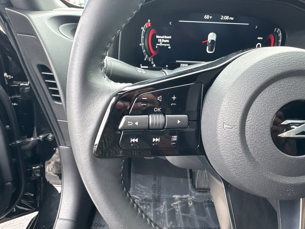 Used 2025 Nissan Z Sport w/ Floor Mat Package image 18