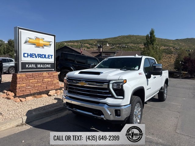 New 2025 Chevrolet Silverado 3500 LTZ w/ LTZ Premium Package