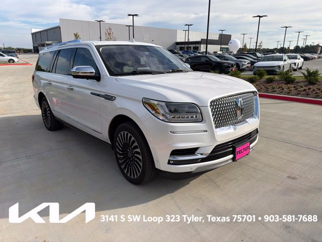 Used 2018 Lincoln Navigator L Black Label AWD/4WD image 1