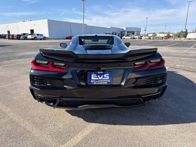 Used 2025 Chevrolet Corvette E-Ray w/ Stealth Interior Trim Package AWD/4WD image 6