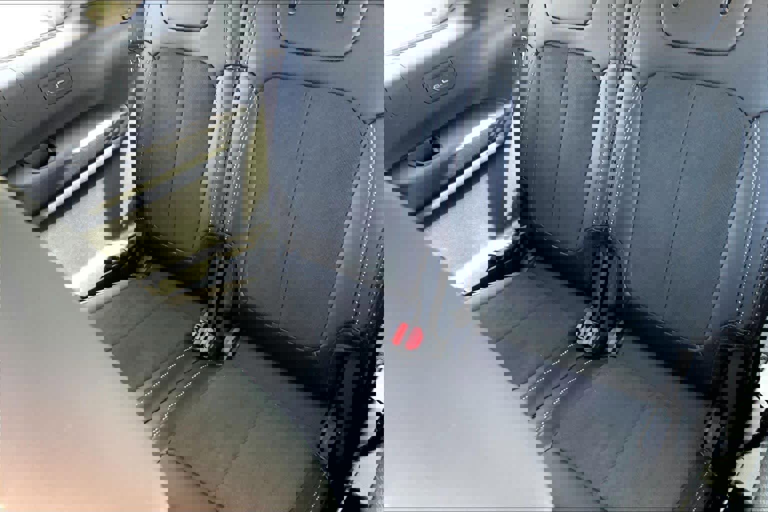 New 2026 Jeep Grand Cherokee L 4WD image 17