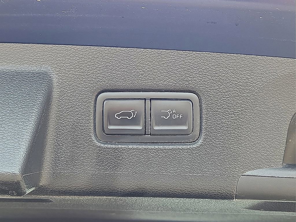 Used 2025 Kia Telluride S image 14