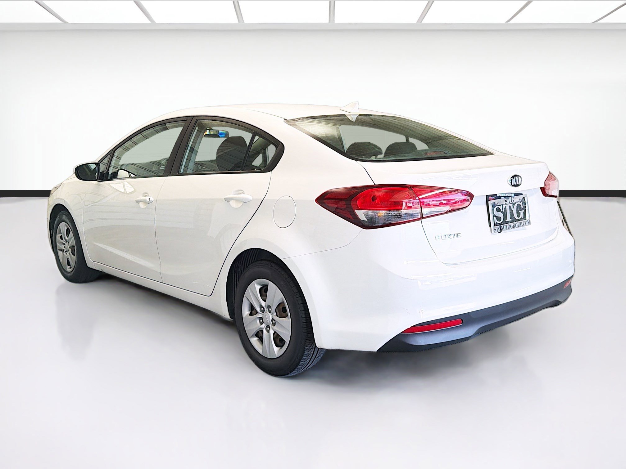 Used 2018 Kia Forte LX FWD image 6