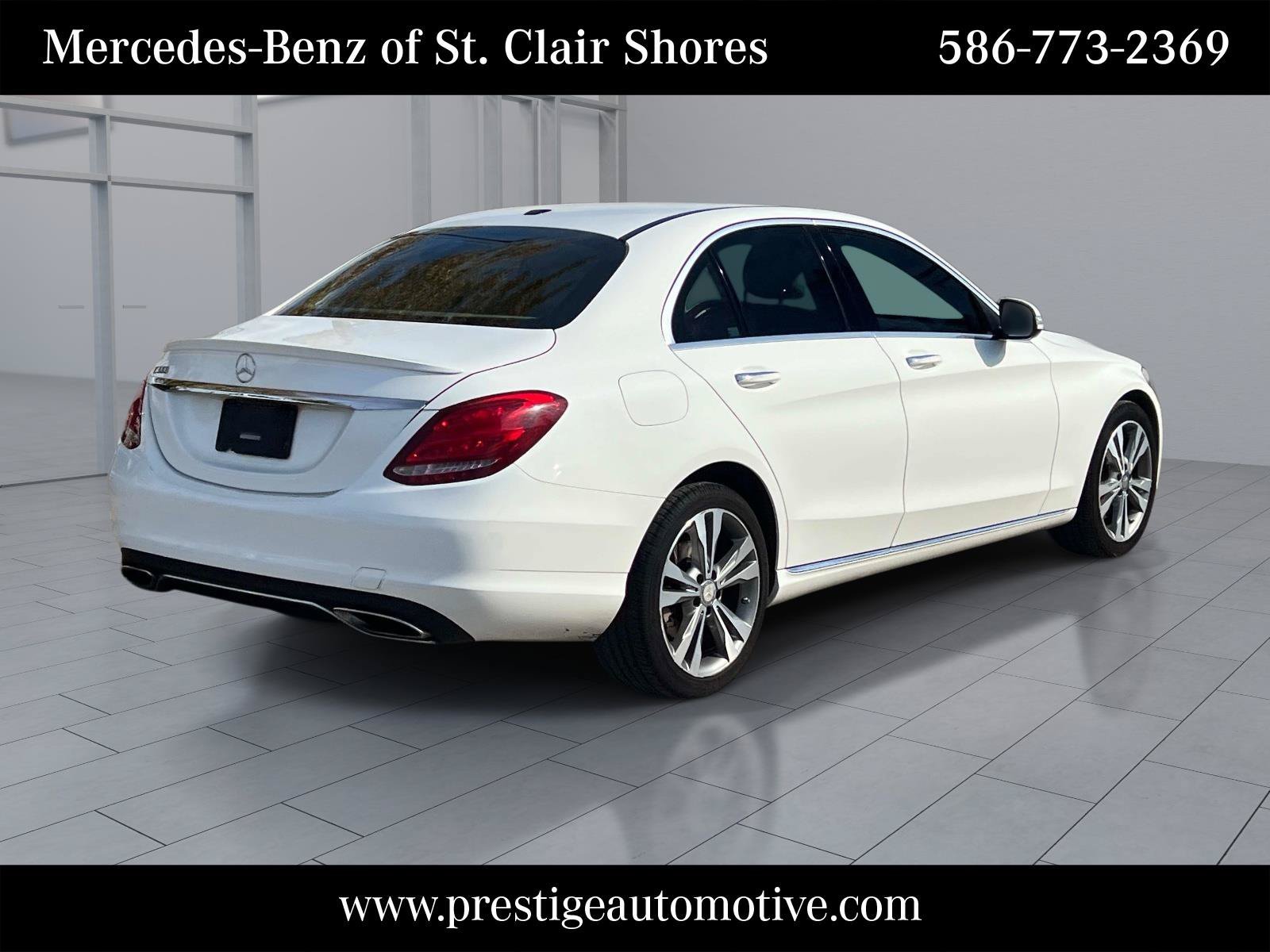 Used 2015 Mercedes-Benz C 300 Sedan image 6