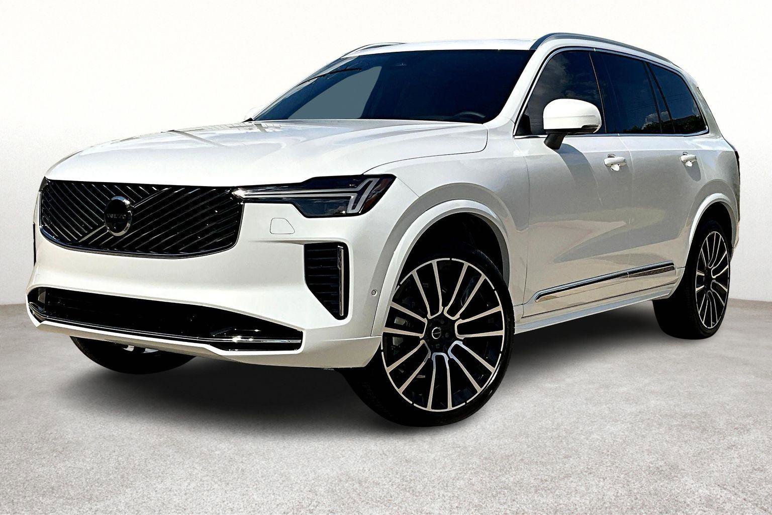New 2026 Volvo XC90 B6 Ultra w/ Protection Package Premier image 2