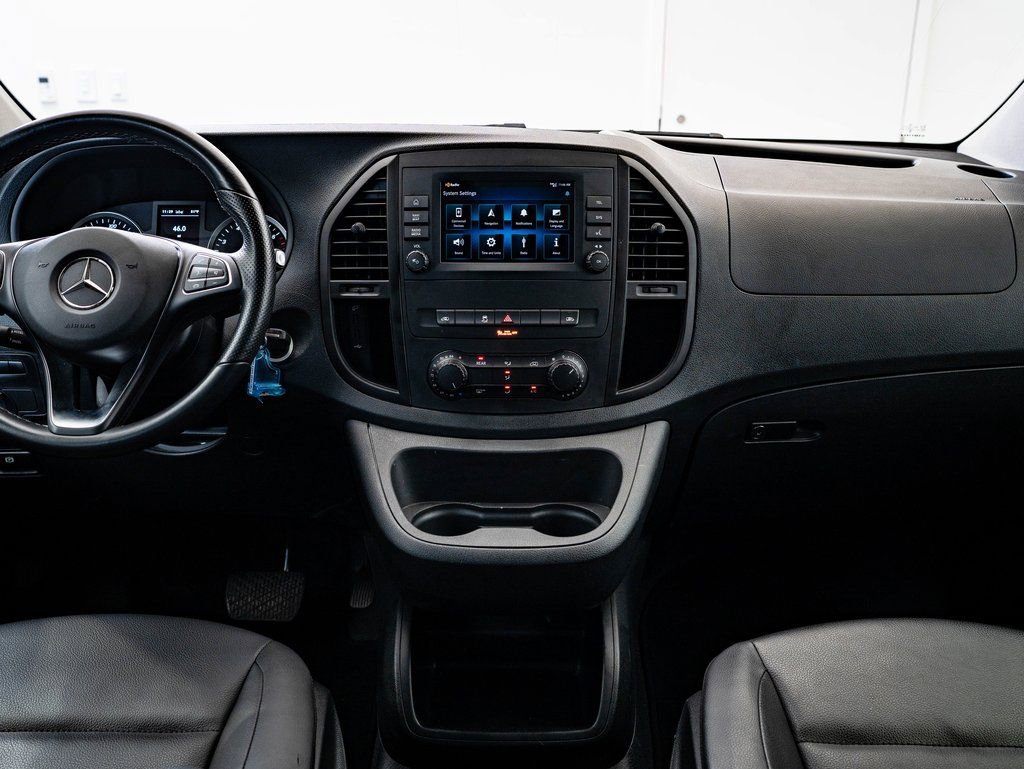 Used 2023 Mercedes-Benz Metris Passenger image 28