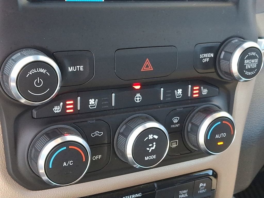 Used 2022 RAM 1500 Laramie image 16