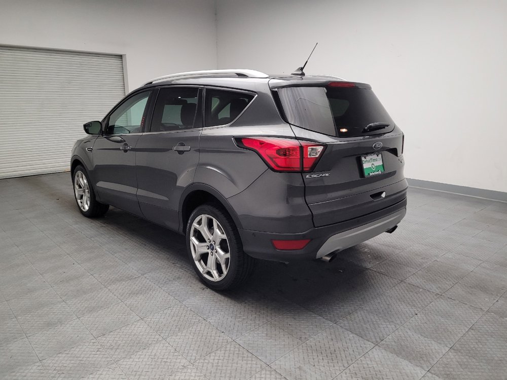 Used 2019 Ford Escape Titanium FWD image 5