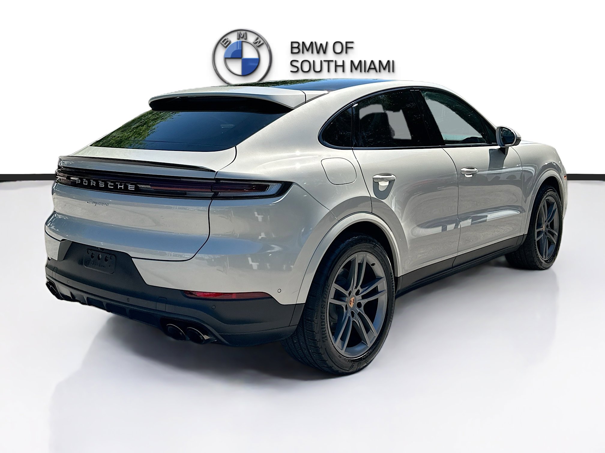 Used 2025 Porsche Cayenne Coupe image 7