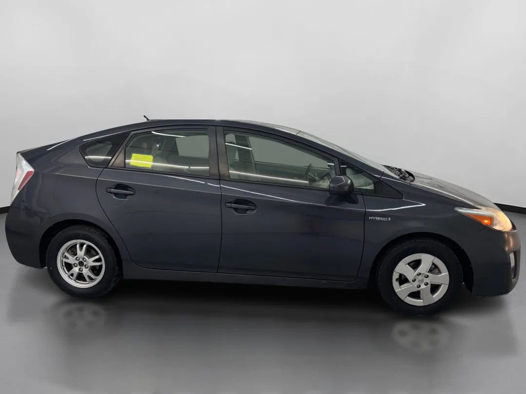 Used 2011 Toyota Prius Two image 11