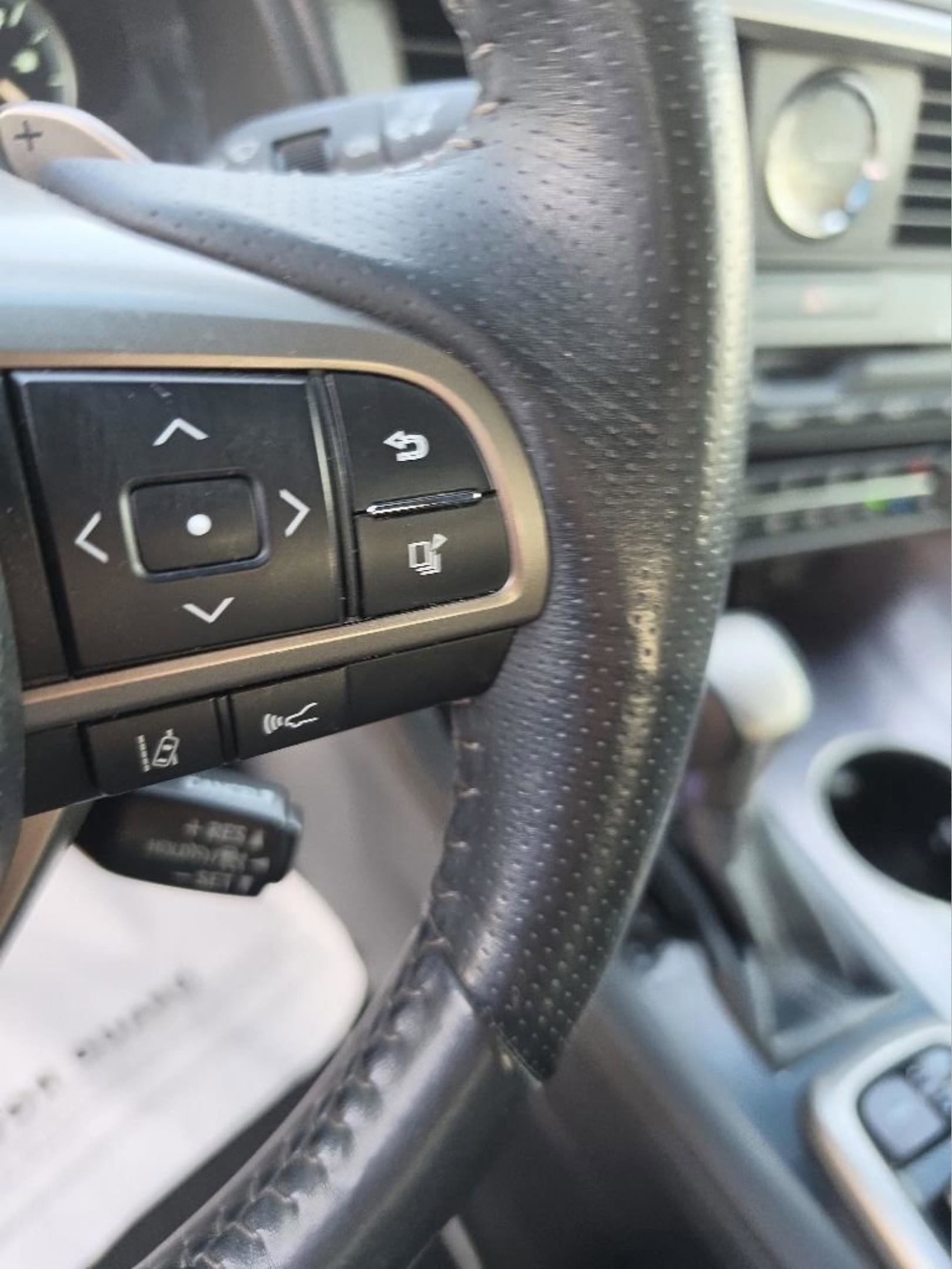 Used 2018 Lexus RX 350 F Sport w/ Cold Area Package AWD/4WD image 17