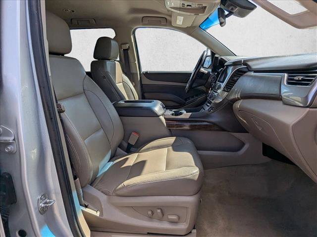 Used 2019 Chevrolet Suburban LT image 27