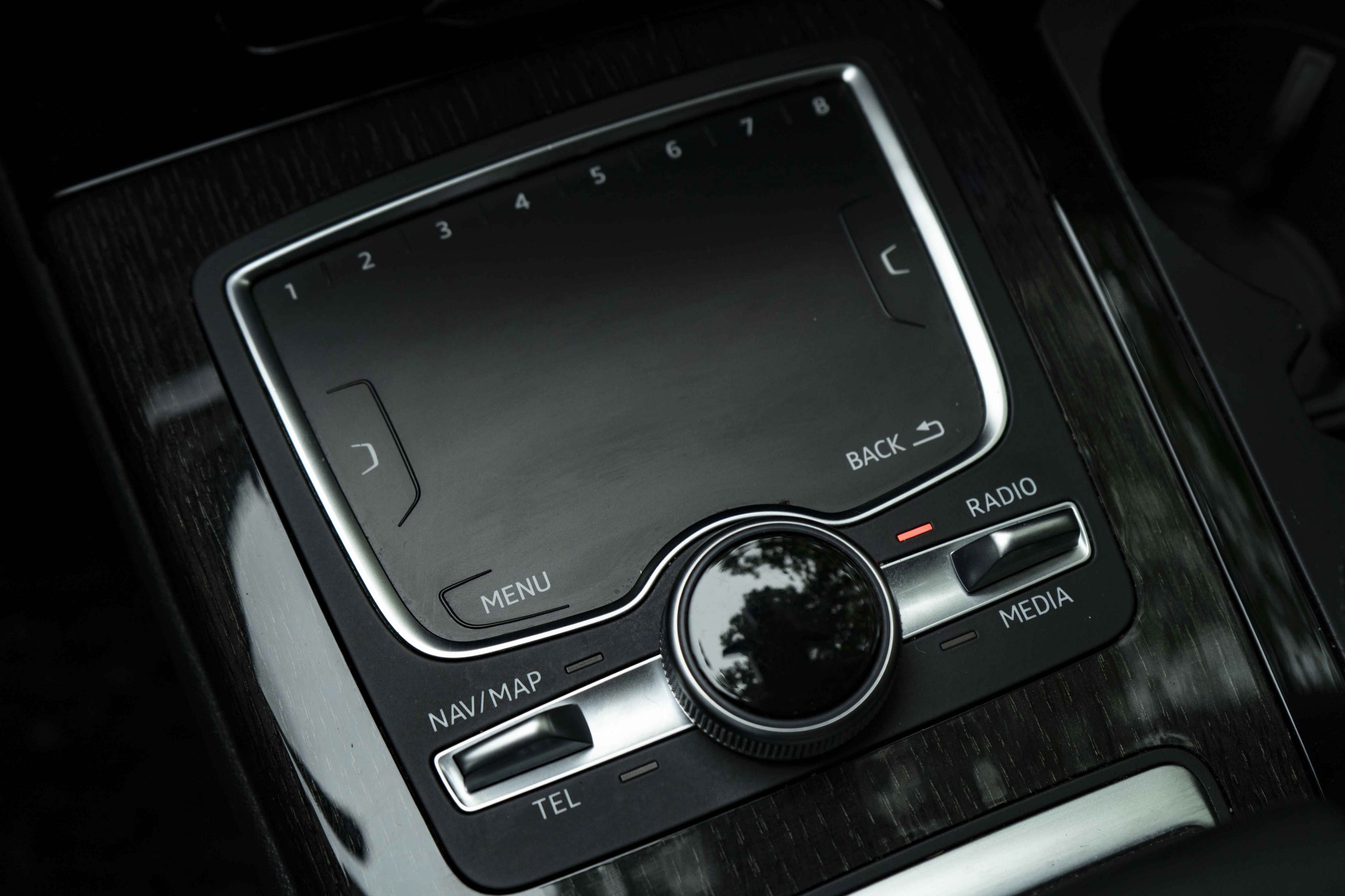 Used 2019 Audi Q7 3.0T Premium Plus AWD/4WD image 27