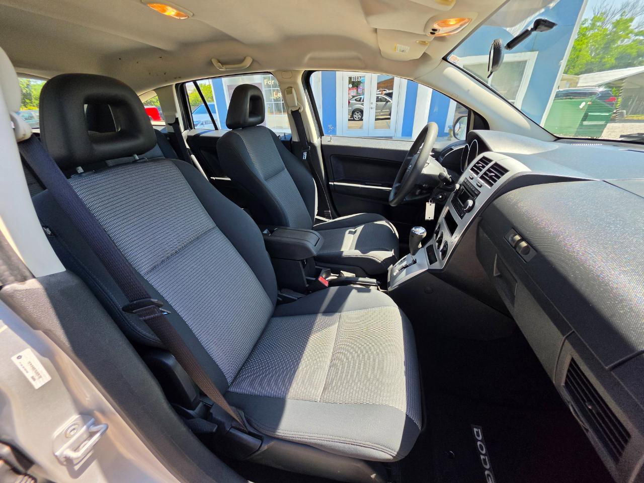Used 2008 Dodge Caliber SXT FWD image 21