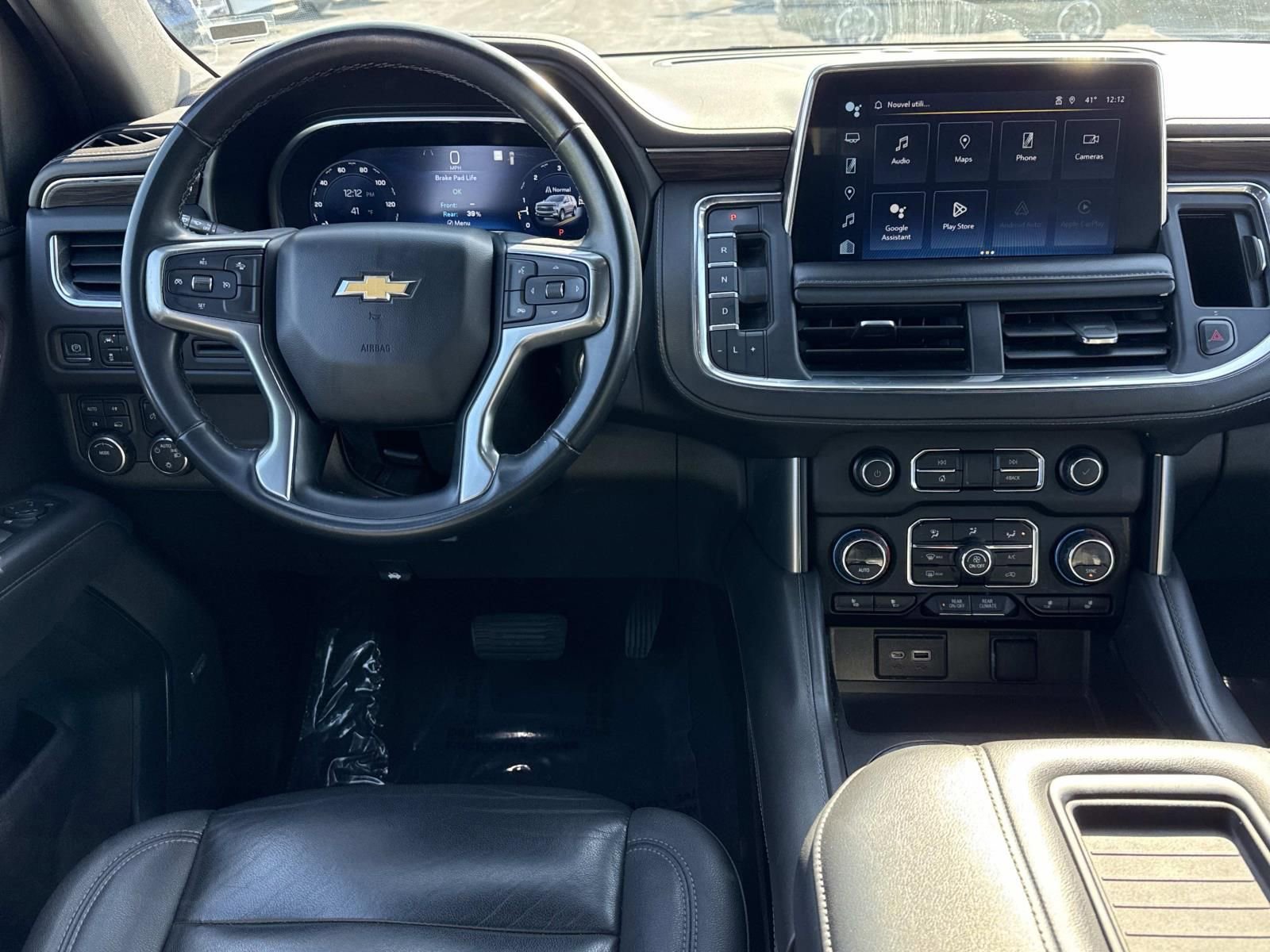 Used 2023 Chevrolet Suburban LT image 8