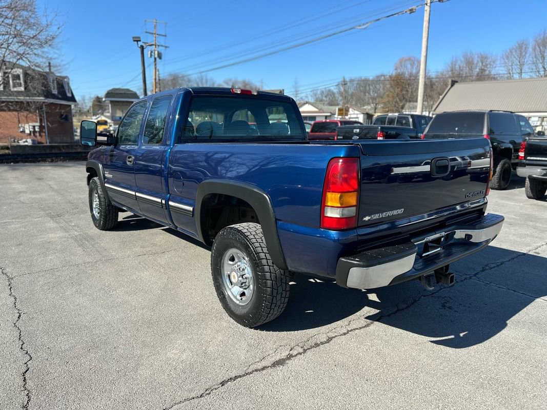 Used 2002 Chevrolet Silverado 2500 LS image 3