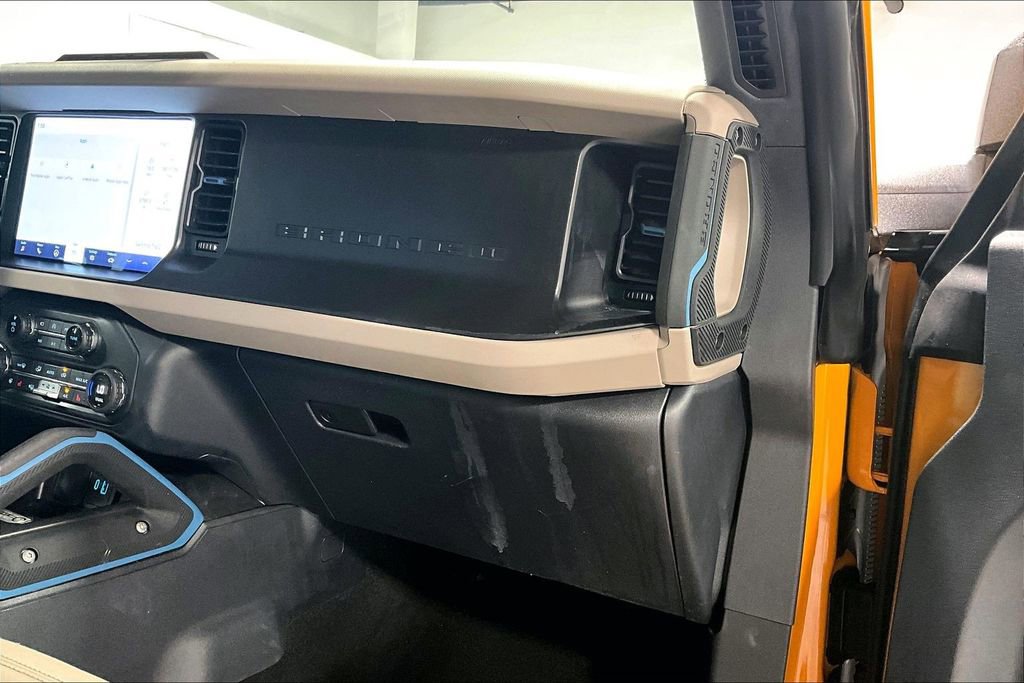 Used 2021 Ford Bronco Wildtrak AWD/4WD image 19