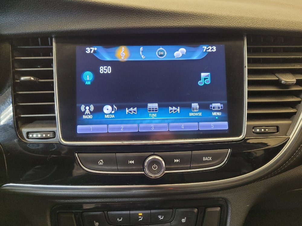 Used 2018 Buick Encore Essence AWD/4WD image 25