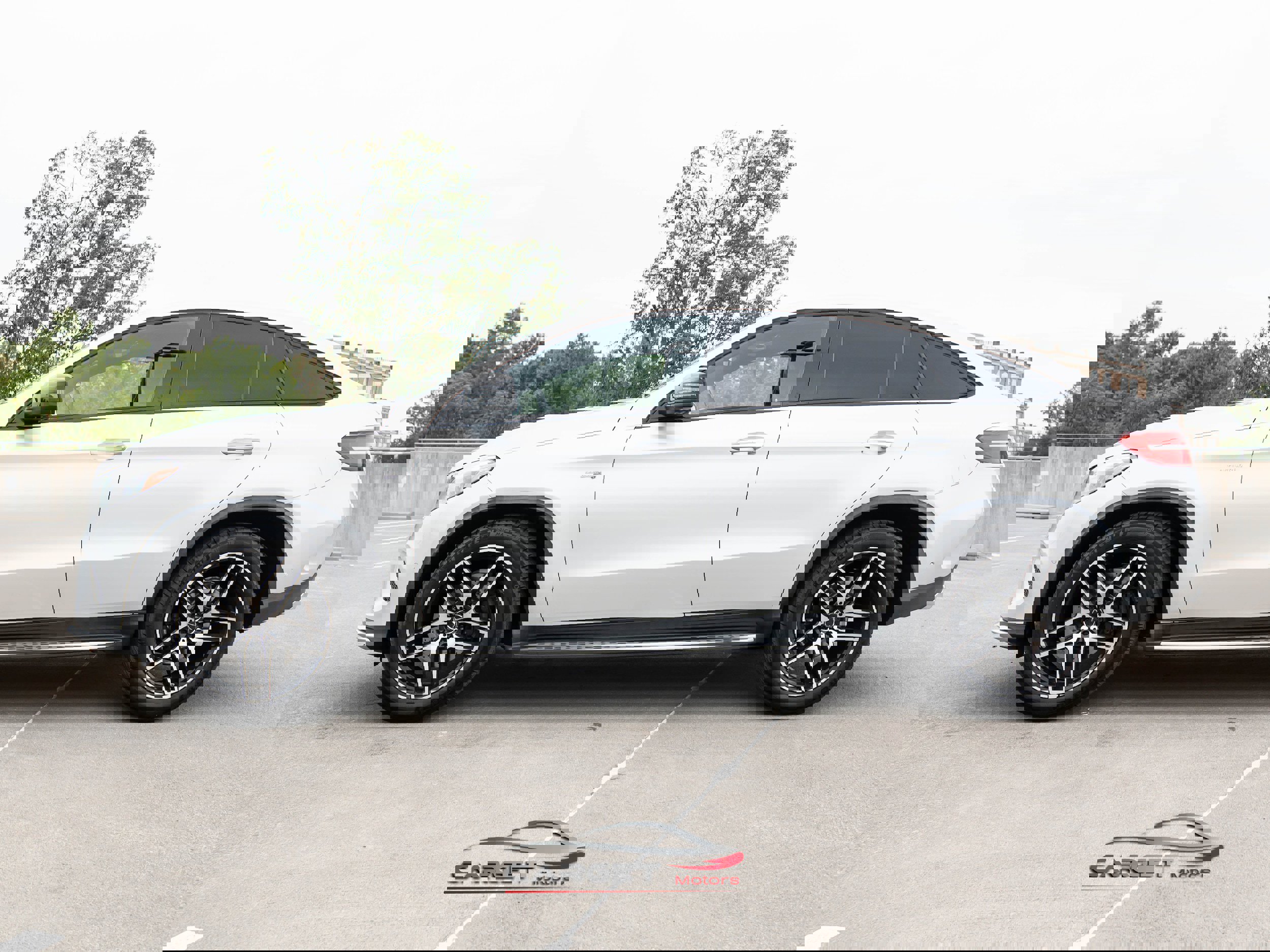 Used 2019 Mercedes-Benz GLE 43 AMG 4MATIC image 4