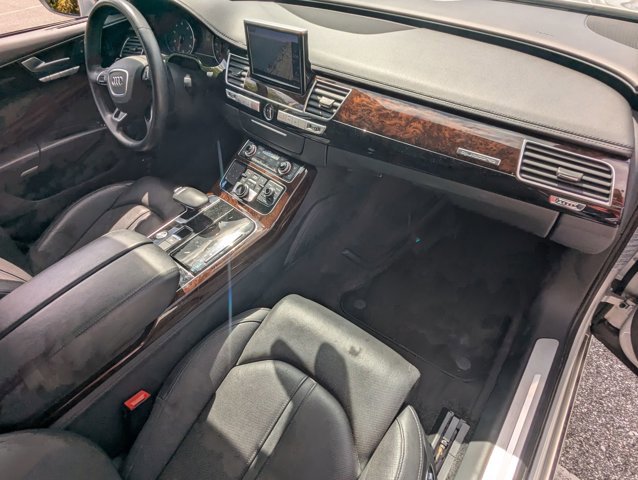 Used 2013 Audi A8 L 3.0T AWD/4WD image 20