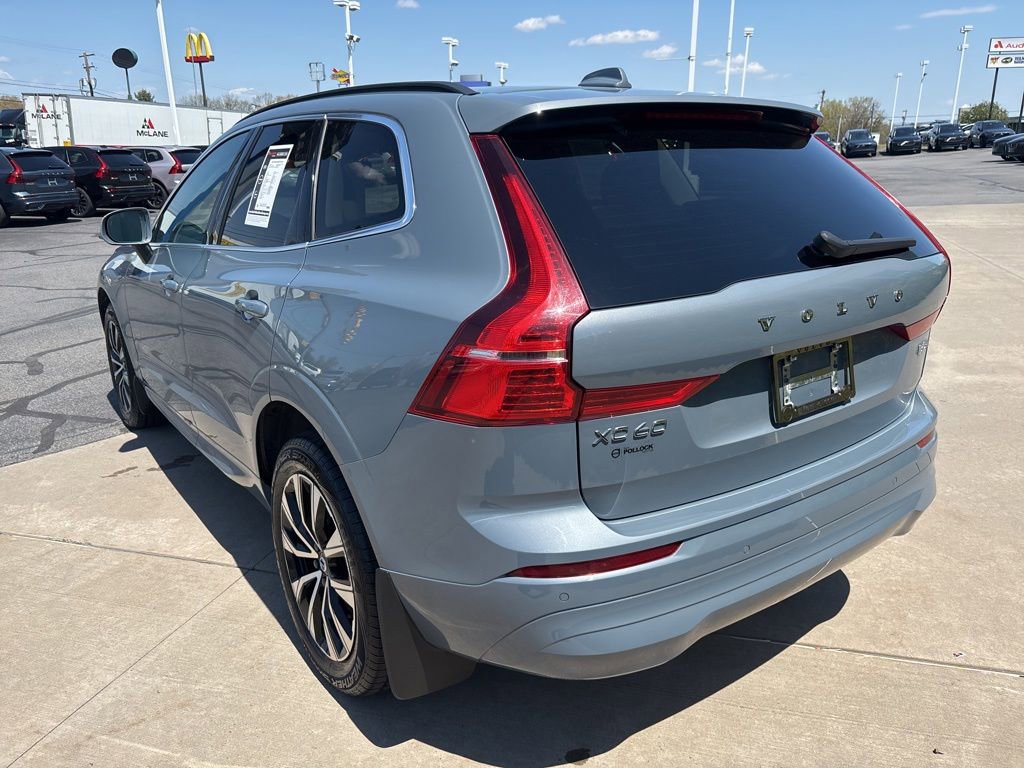 Certified 2023 Volvo XC60 B5 Core w/ Climate Package AWD/4WD image 8