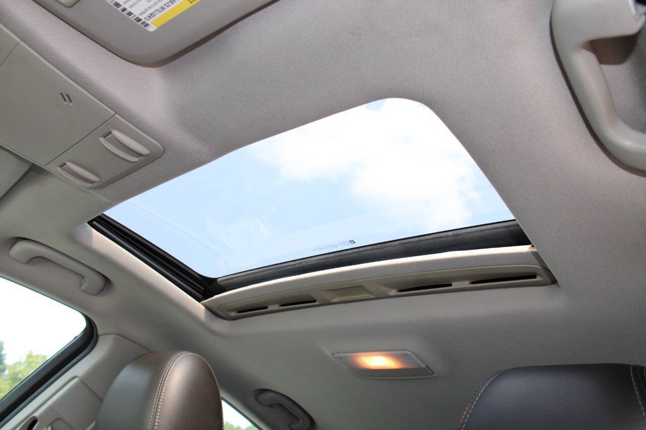Used 2013 Chevrolet Cruze LTZ w/ Enhanced Safety Package FWD image 17