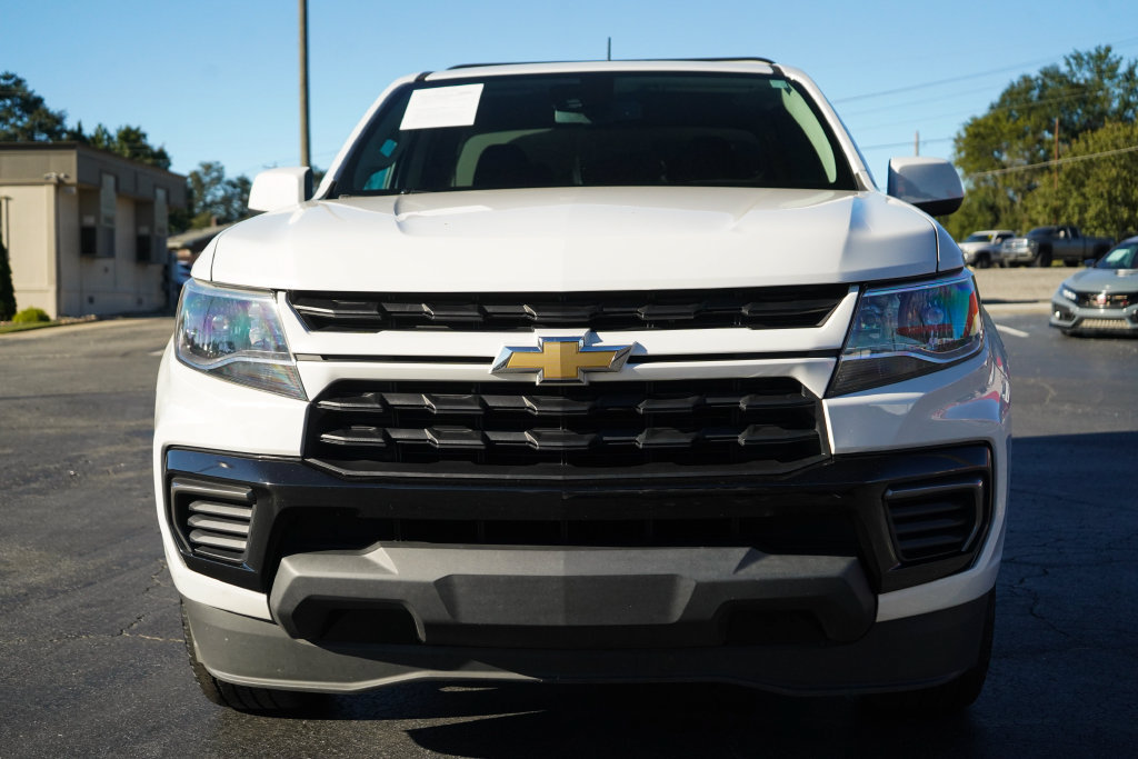 Used 2022 Chevrolet Colorado LT w/ Safety Package RWD image 17
