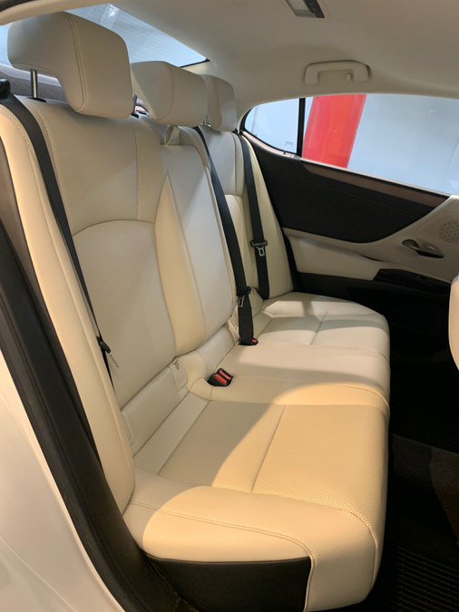 Used 2023 Lexus ES 350 w/ Premium Package FWD image 53