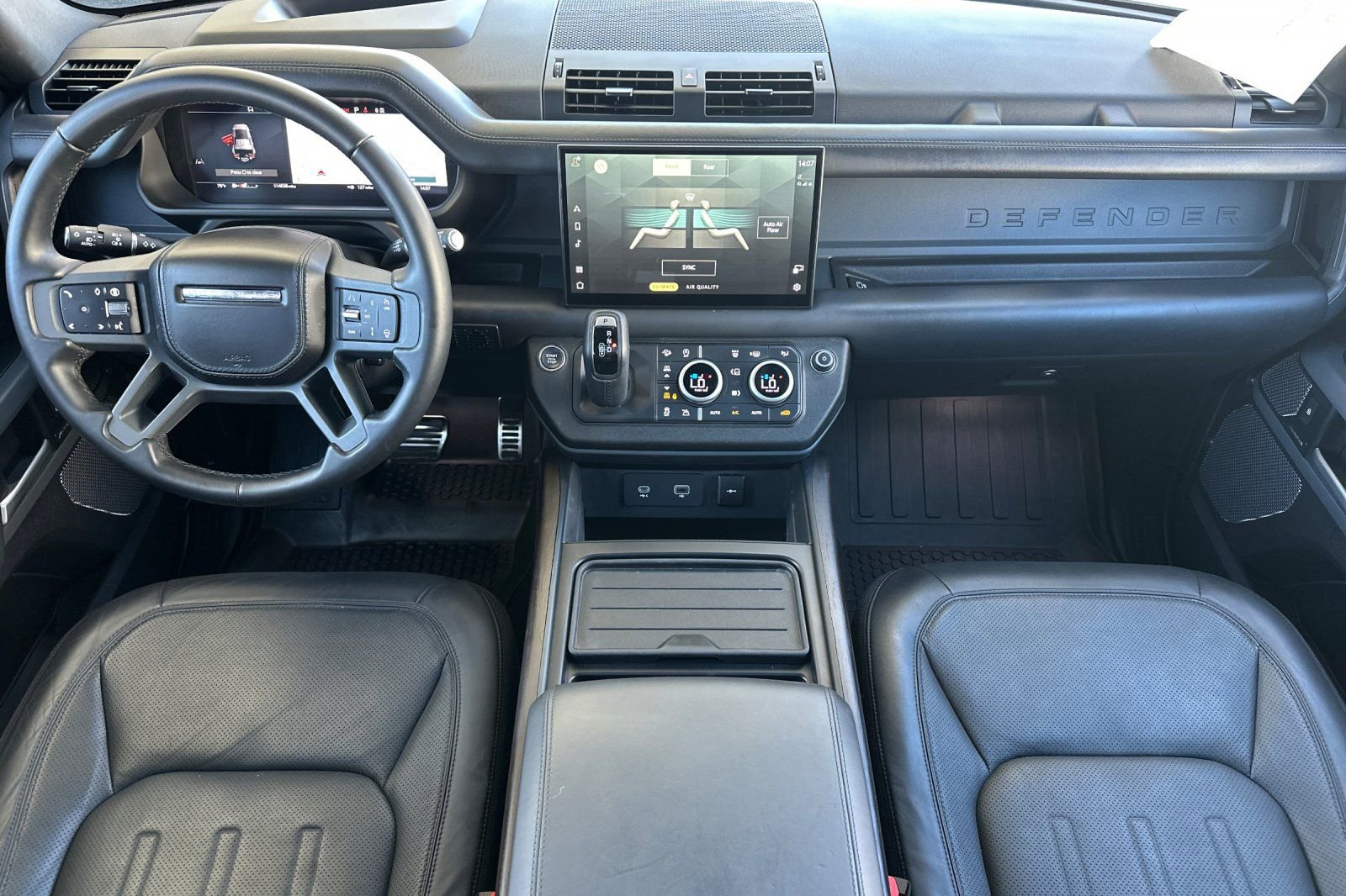 Used 2024 Land Rover Defender 110 X AWD/4WD image 16