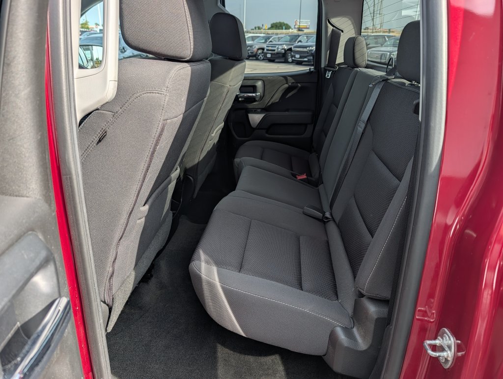 Used 2018 Chevrolet Silverado 1500 LT w/ All Star Edition AWD/4WD image 17