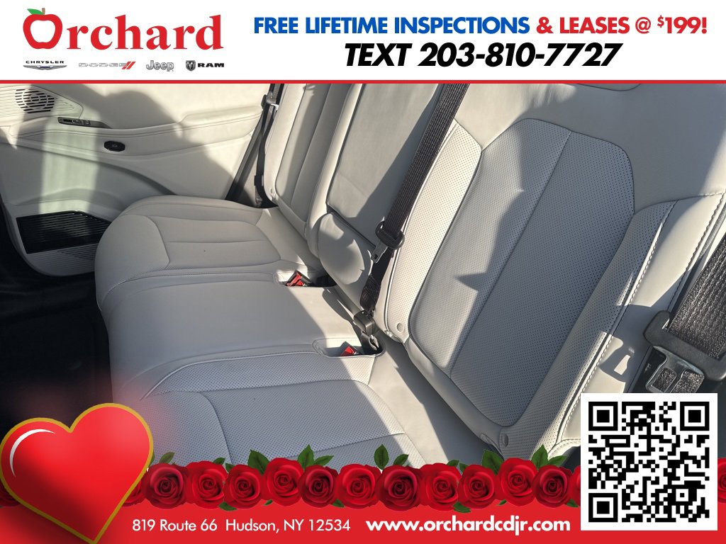 Used 2025 Jeep Wagoneer S Limited image 21