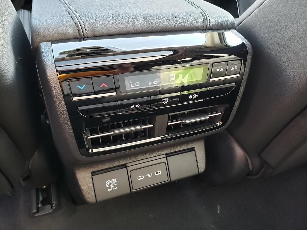 New 2026 Acura MDX SH-AWD image 7