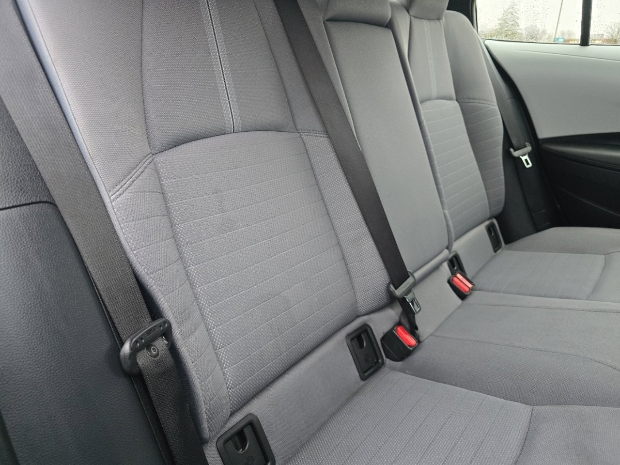 Used 2023 Toyota Corolla SE image 19