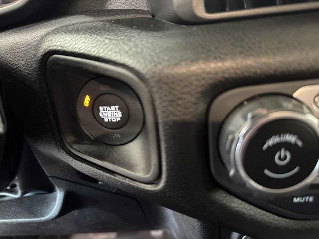 Used 2024 Jeep Wrangler Sport AWD/4WD image 20