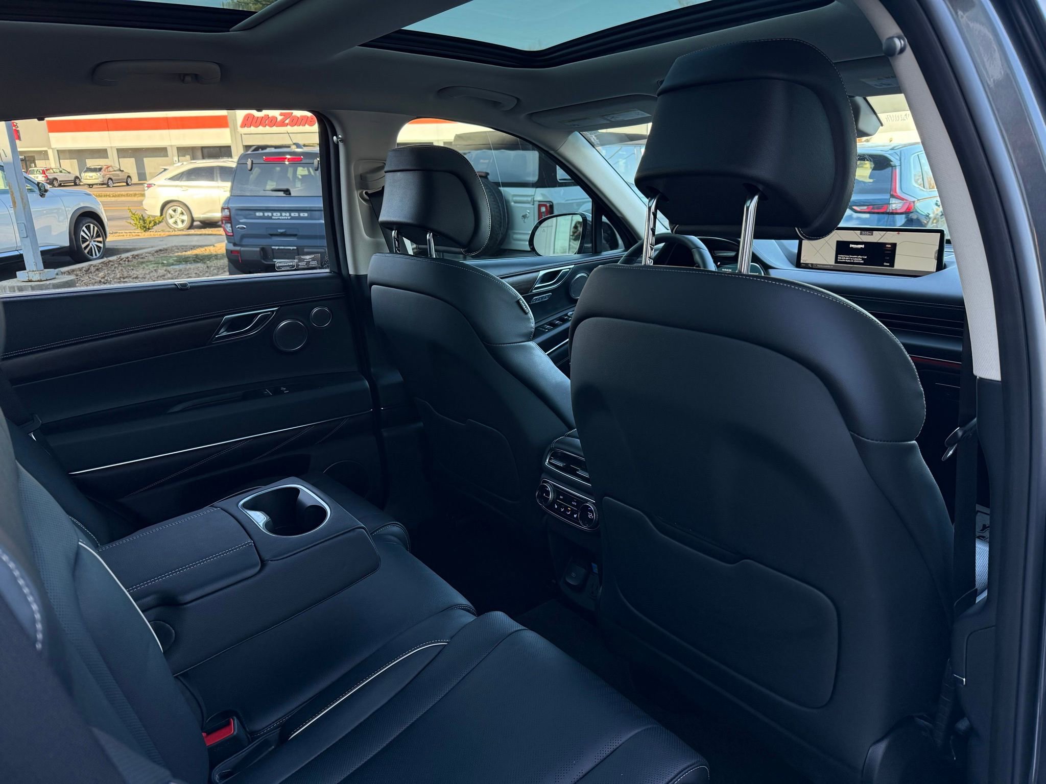 Used 2022 Genesis GV80 2.5T w/ Prestige Package 05 image 25