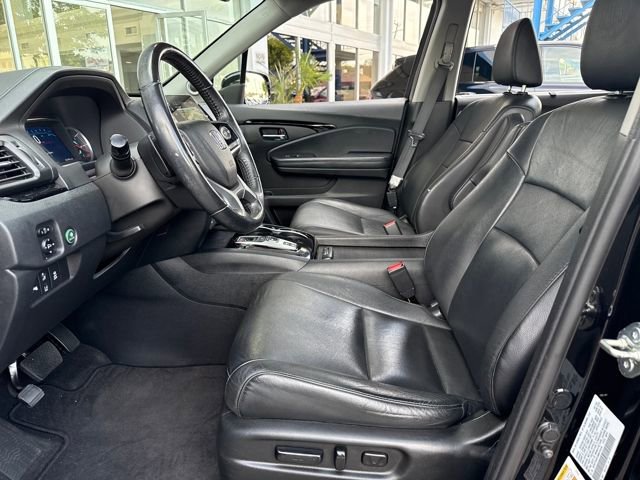 Used 2021 Honda Pilot Touring image 9