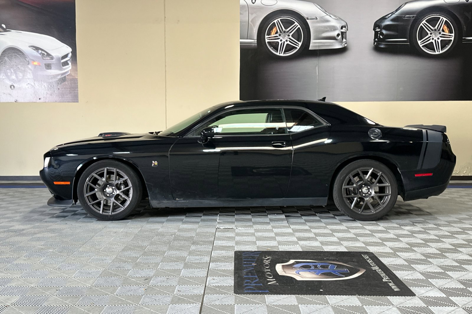 Used 2016 Dodge Challenger R/T Scat Pack image 7