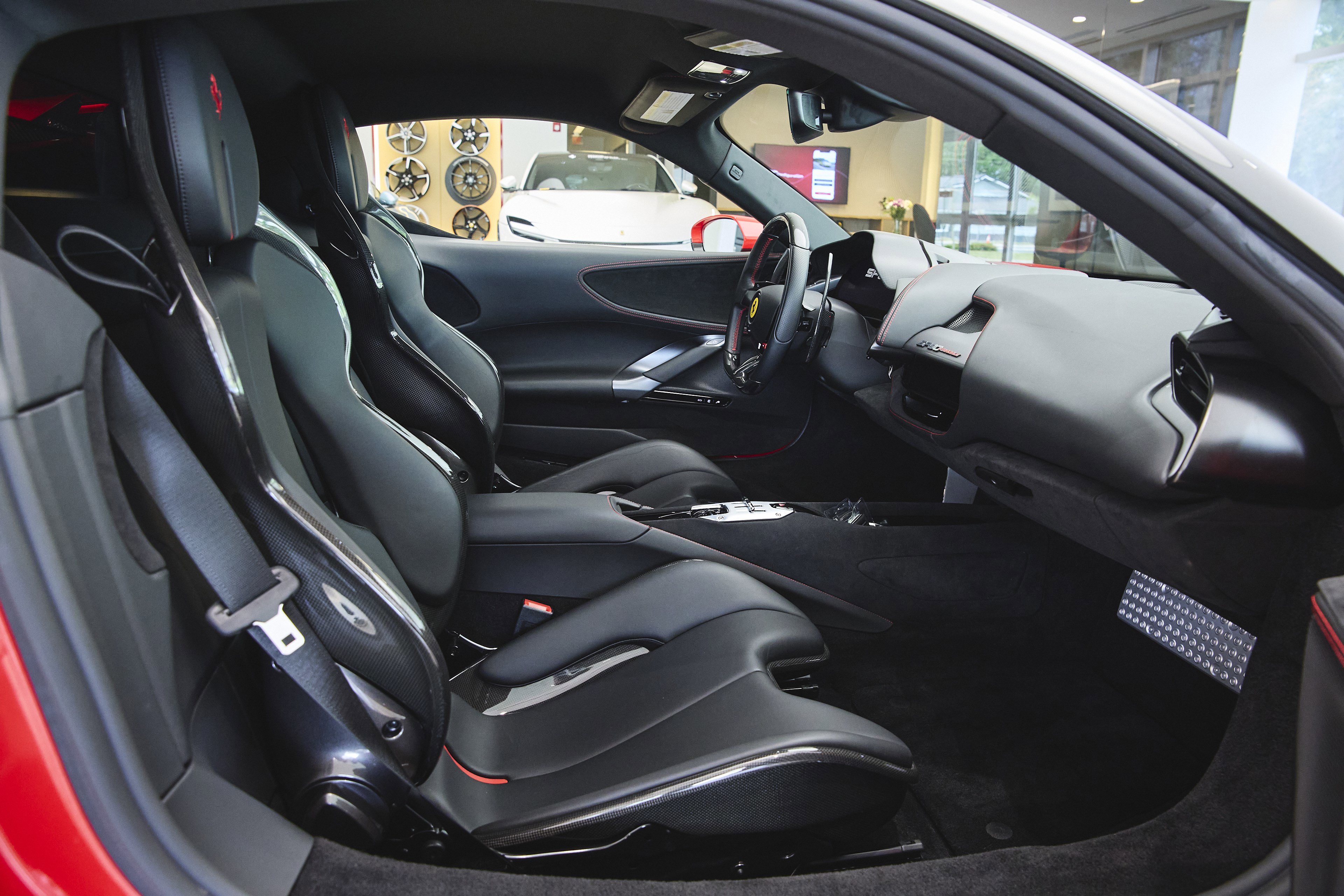 Used 2022 Ferrari SF90 Stradale image 35